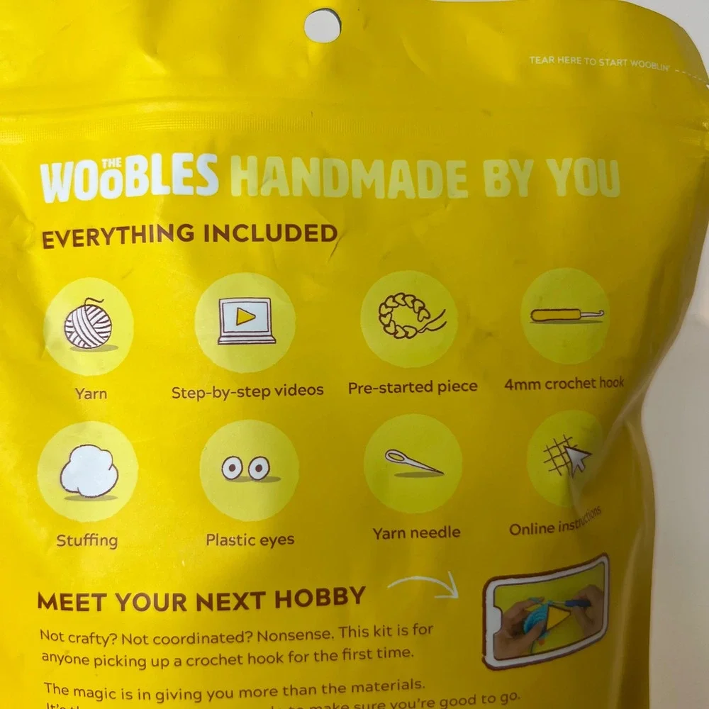 The Woobles‎ Pierre The Penguin Learn to Crochet Kit for Beginners